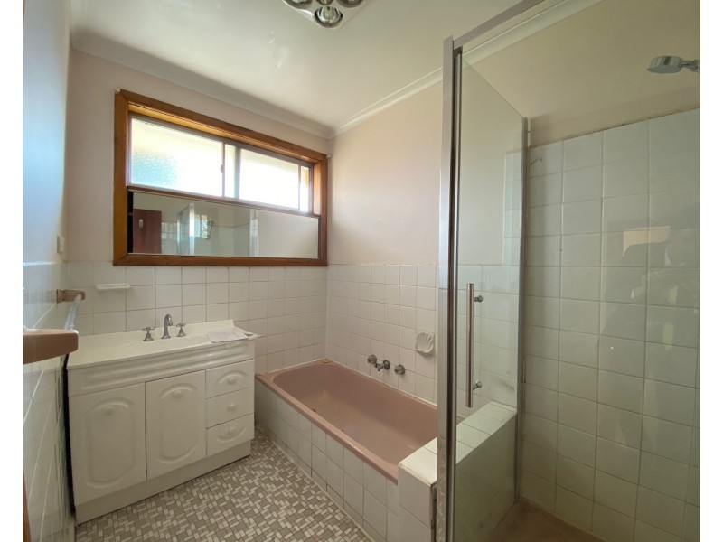 54 Elizabeth Drive, Lalor VIC 3075