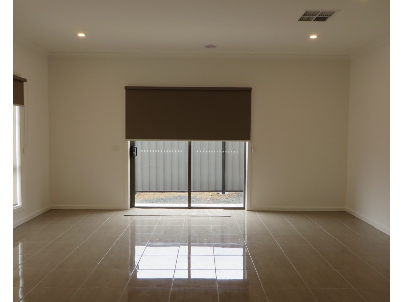 57 Kerrabee Drive, Mernda VIC 3754