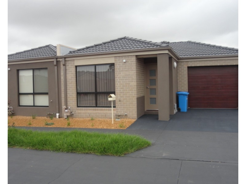 8/12 Kirkland Court, Epping VIC 3076