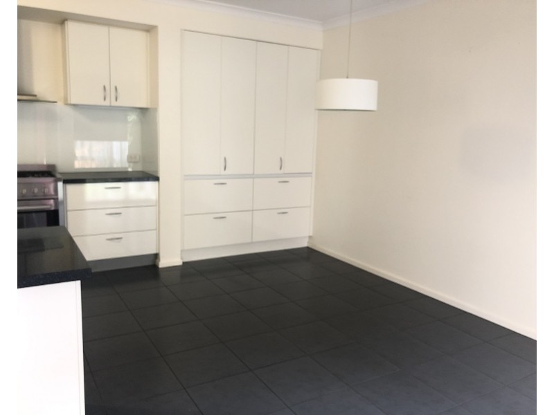 28 Sunridge Drive, Mernda VIC 3754