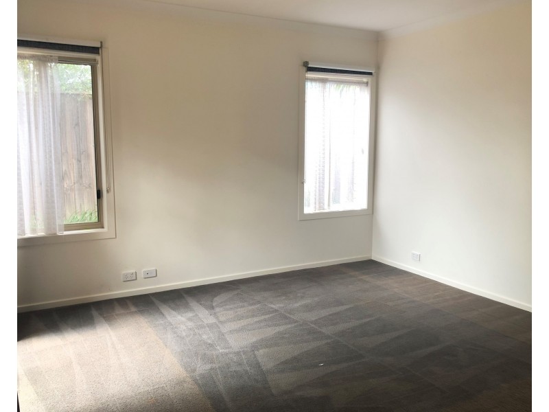 28 Sunridge Drive, Mernda VIC 3754