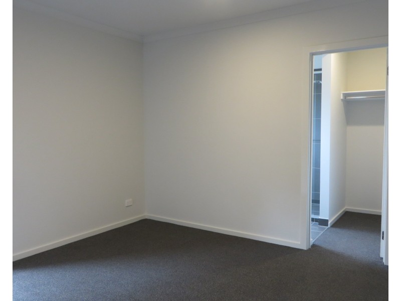 3 Atherton Walk, Doreen VIC 3754