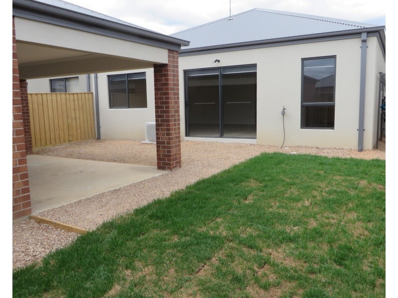 3 Atherton Walk, Doreen VIC 3754