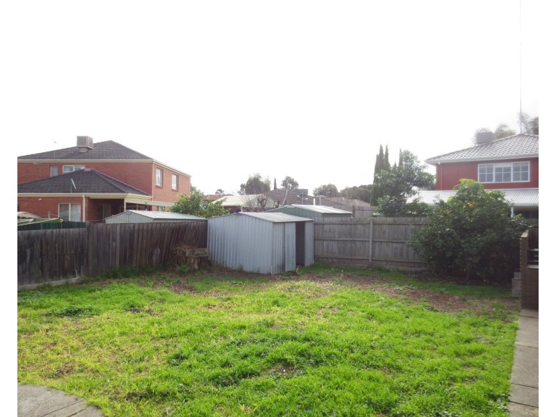 104 Mill Park Drive, Mill Park VIC 3082