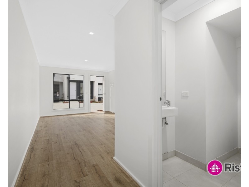 14 Daydream Place, Wollert VIC 3750