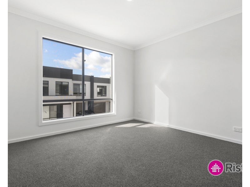 14 Daydream Place, Wollert VIC 3750