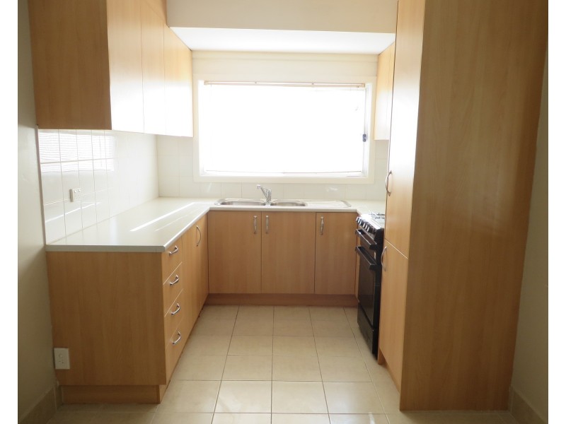 1/24 Nisbett Street, Reservoir VIC 3073