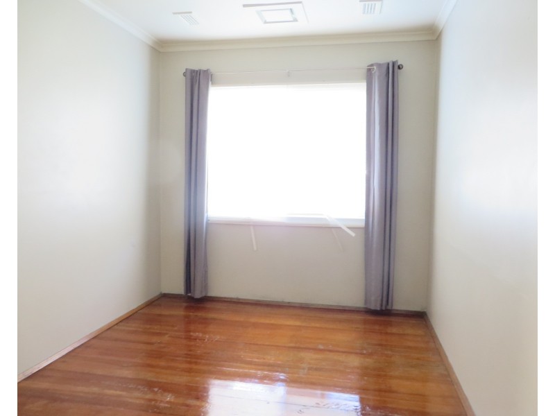 1/24 Nisbett Street, Reservoir VIC 3073