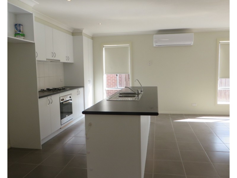 30 Delias Road, Tarneit VIC 3029