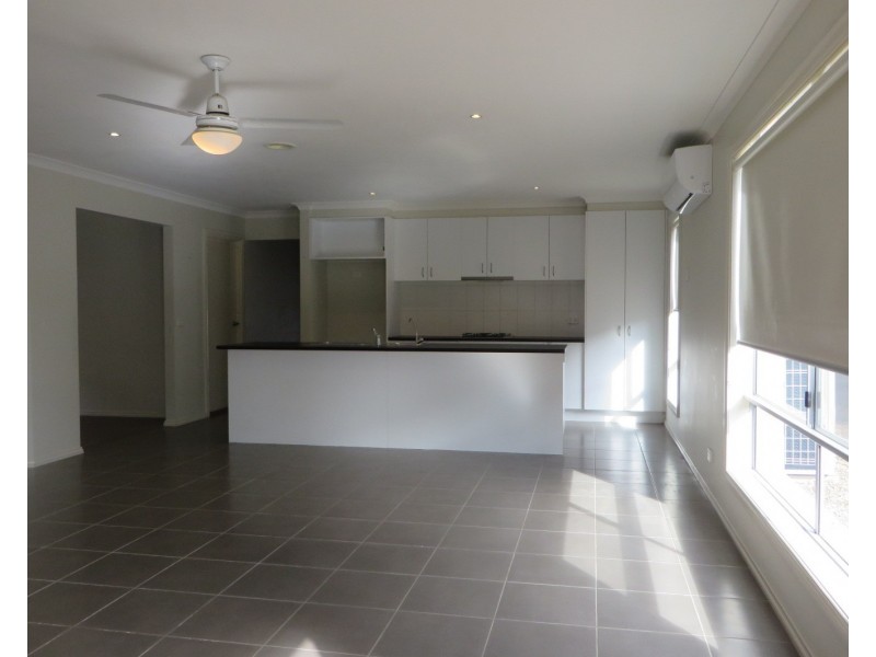 30 Delias Road, Tarneit VIC 3029