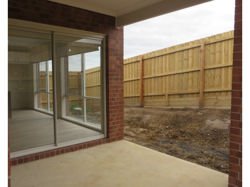 17 College Road, Doreen VIC 3754