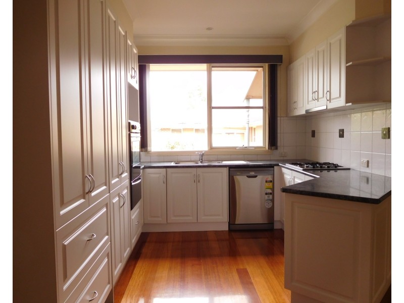 2/56 Alexandra Street, Greensborough VIC 3088