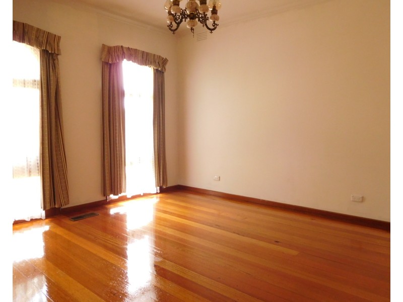 30 Lauder Drive, Bundoora VIC 3083