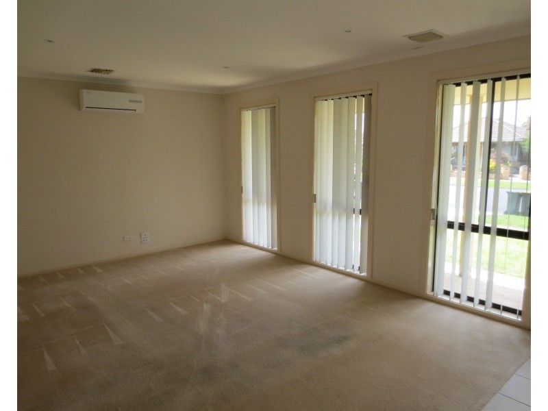 1/125 South Street, Hadfield VIC 3046