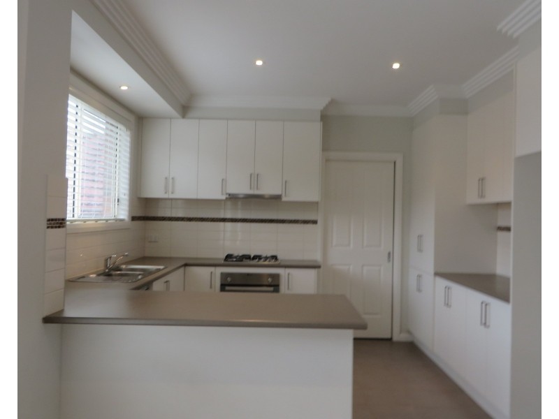 28 Gravlier Way, South Morang VIC 3752