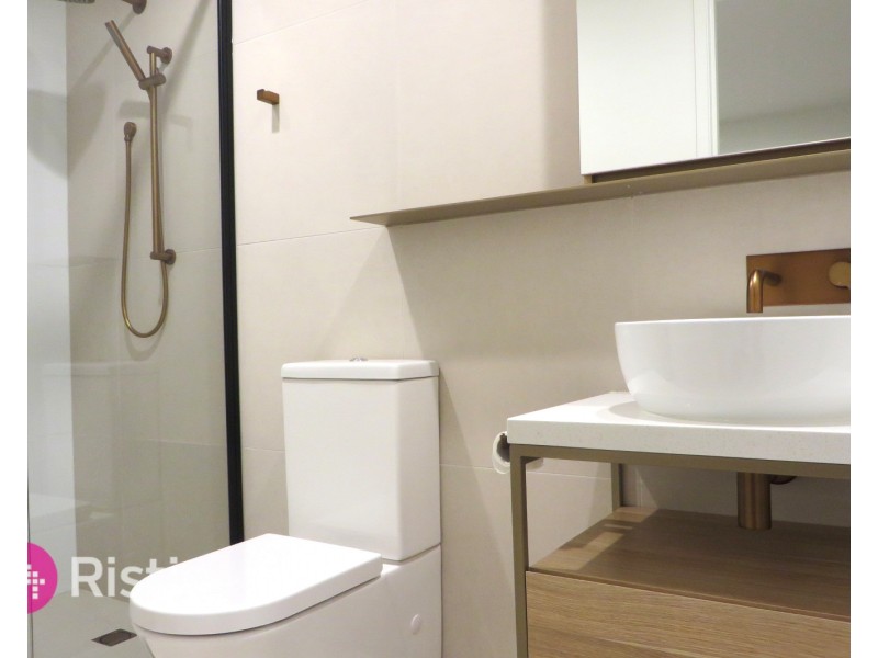 121C/3 Snake Gully Drive, Bundoora VIC 3083