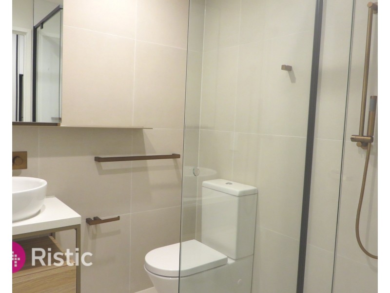 121C/3 Snake Gully Drive, Bundoora VIC 3083