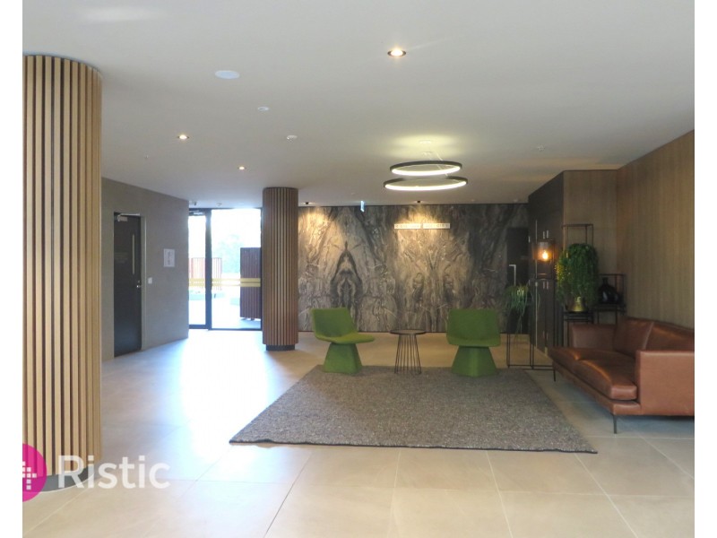 121C/3 Snake Gully Drive, Bundoora VIC 3083