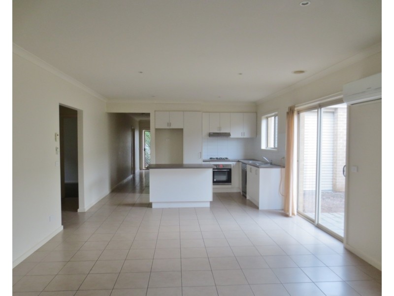 16/5 Eden Place, Wallan VIC 3756