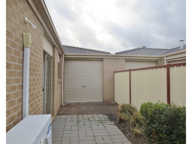 16/5 Eden Place, Wallan VIC 3756