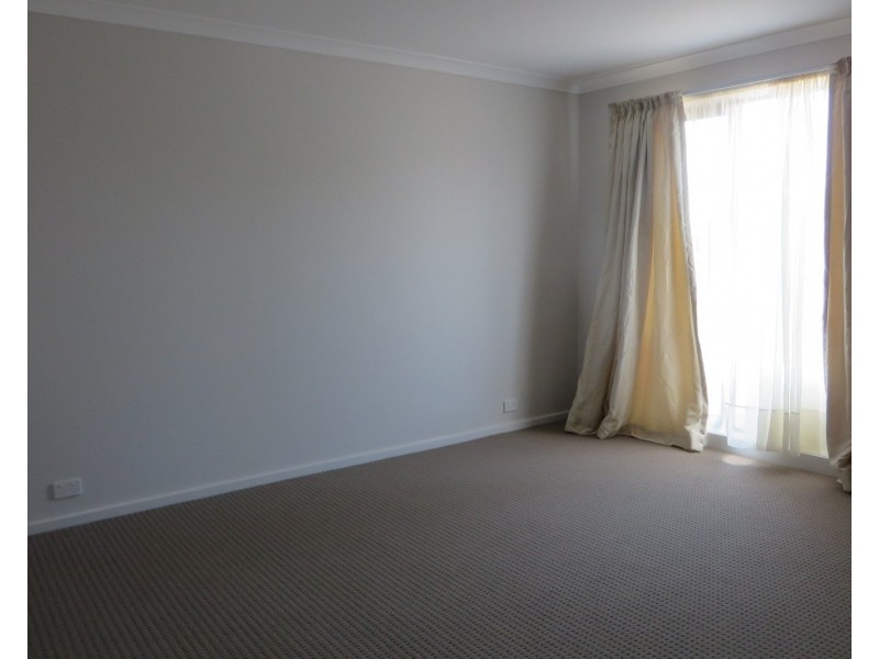 19 Sackville Street, Mernda VIC 3754