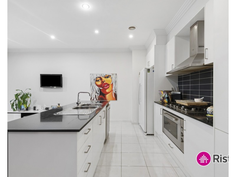 36 Serenity Way, South Morang VIC 3752