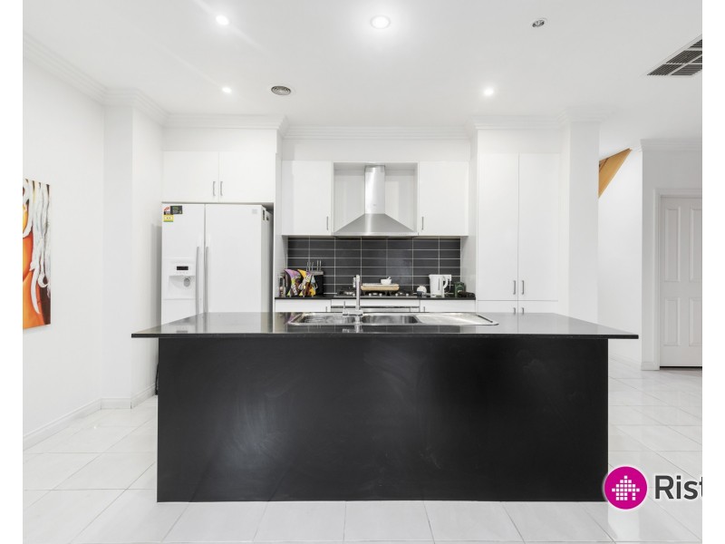 36 Serenity Way, South Morang VIC 3752