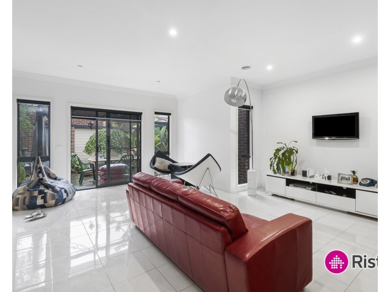 36 Serenity Way, South Morang VIC 3752