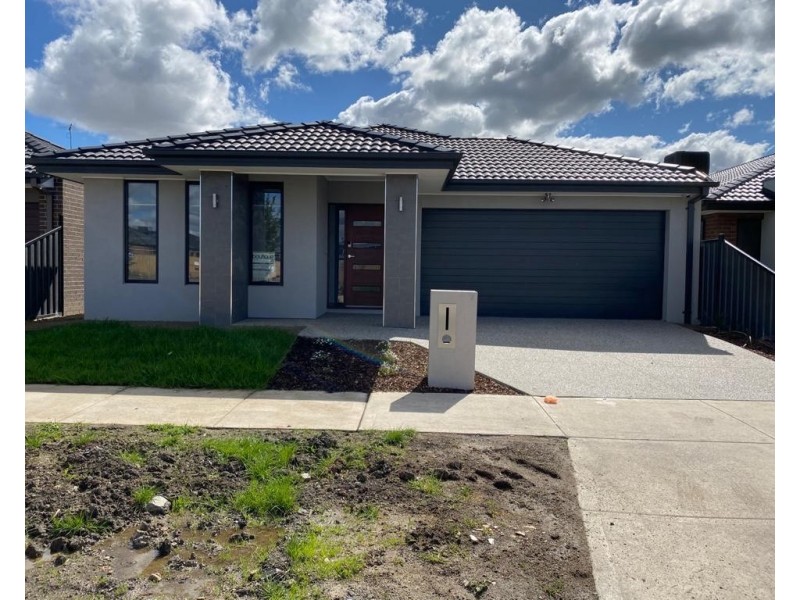 37 Fadaro Street, Kalkallo VIC 3064