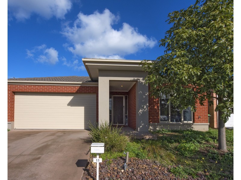 11 Cortona Grange, Mernda VIC 3754