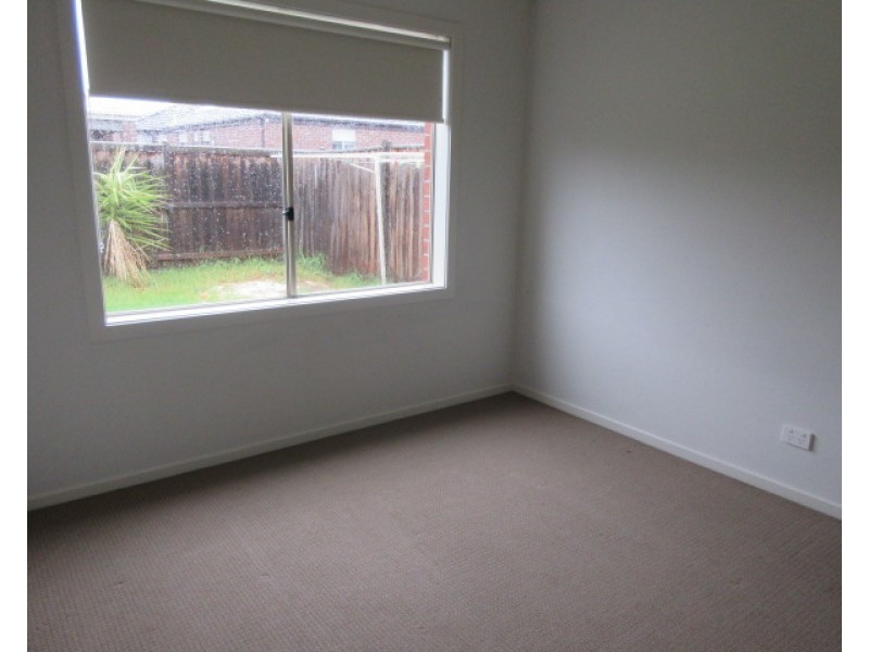 11 Cortona Grange, Mernda VIC 3754