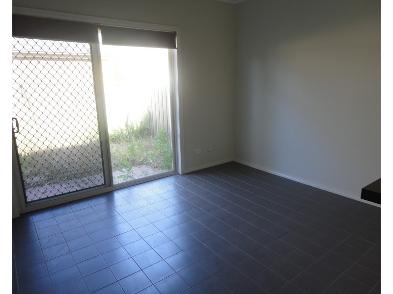 14 Malabar Walk, Bundoora VIC 3083