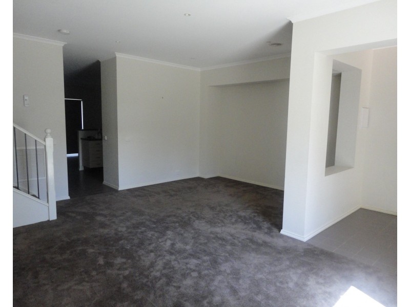 14 Malabar Walk, Bundoora VIC 3083