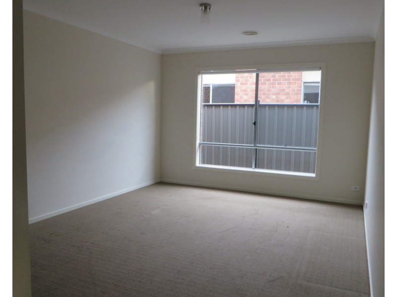 10 Atkinson Close, Point Cook VIC 3030