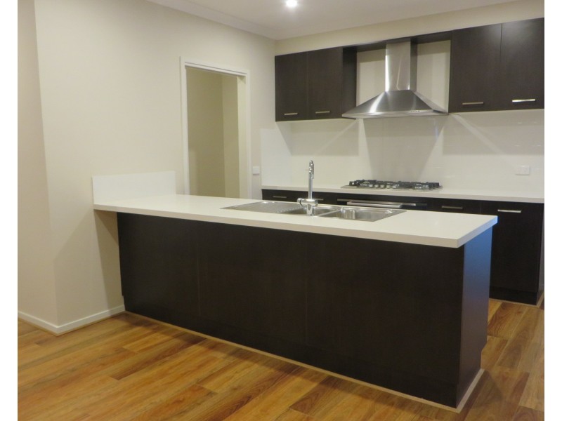 48 Woodcrest Way, Wollert VIC 3750