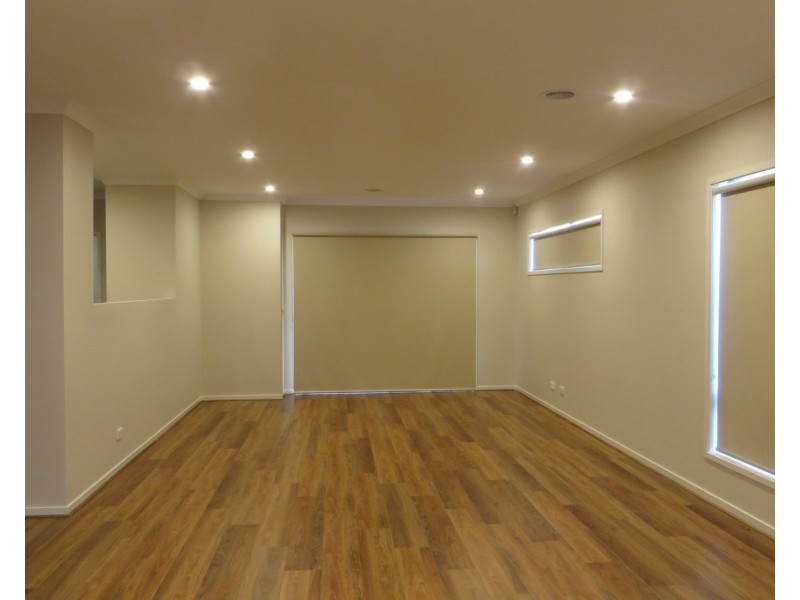 48 Woodcrest Way, Wollert VIC 3750