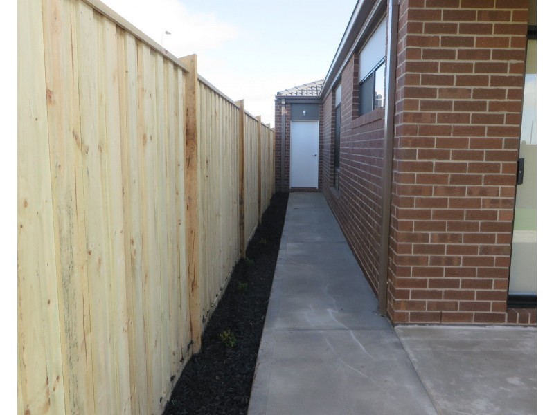 48 Woodcrest Way, Wollert VIC 3750