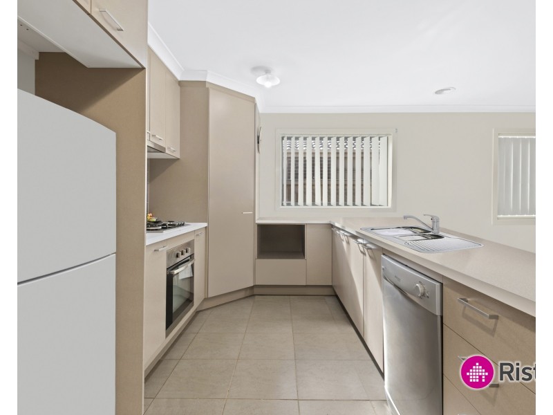 18 Mystic Grove, Point Cook VIC 3030