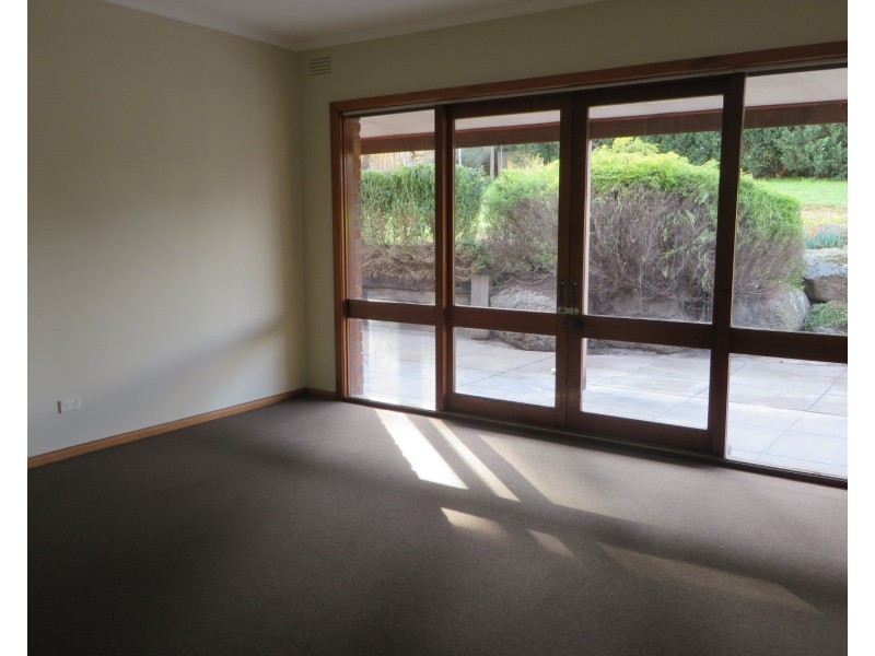 675 Bridge Inn Road, Doreen VIC 3754