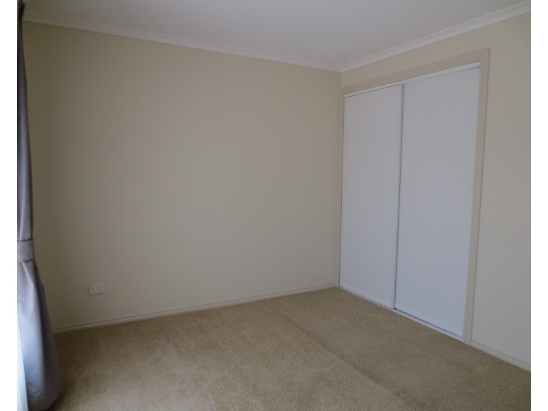 27 Jolly Terrace, South Morang VIC 3752