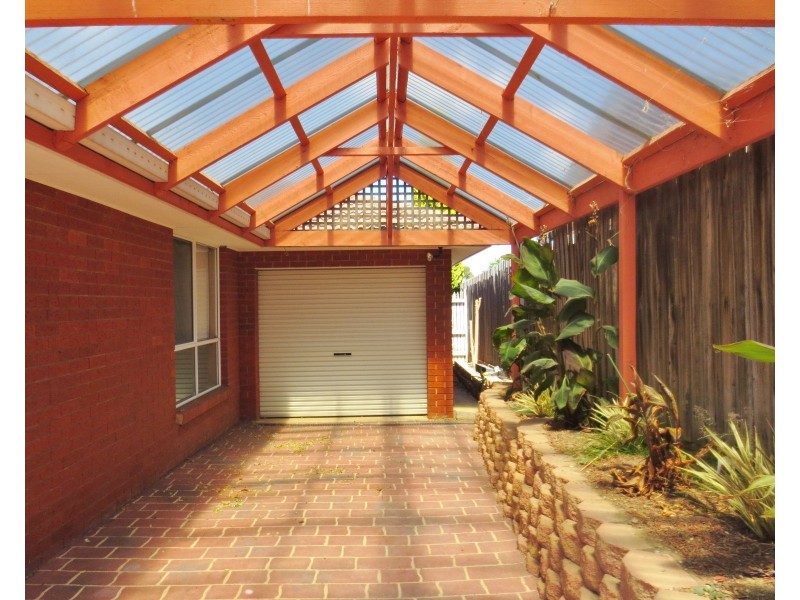 27 Jolly Terrace, South Morang VIC 3752