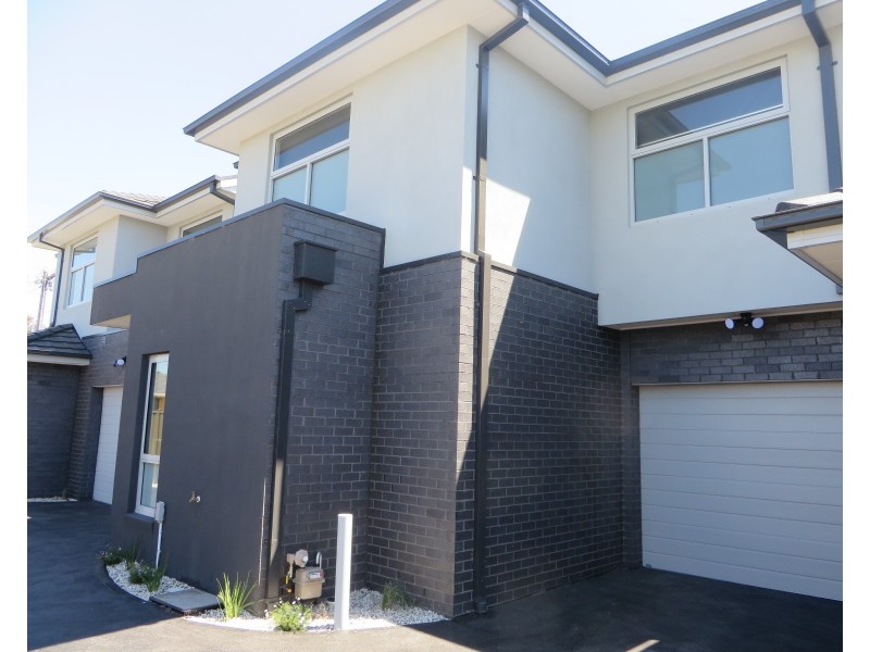2/26 Valencia Street, Glenroy VIC 3046