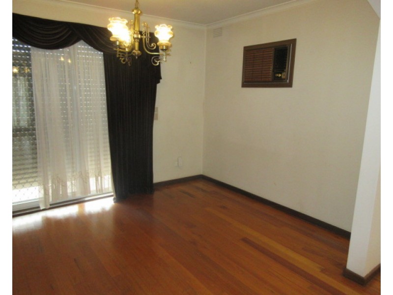 223 Edgars Road, Thomastown VIC 3074