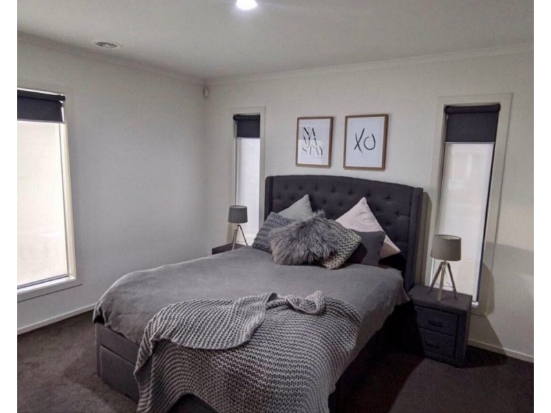 11 Cassinias Grove, Mernda VIC 3754