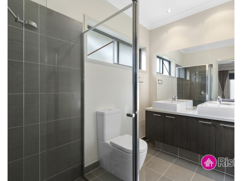 27 Grattan Street, South Morang VIC 3752