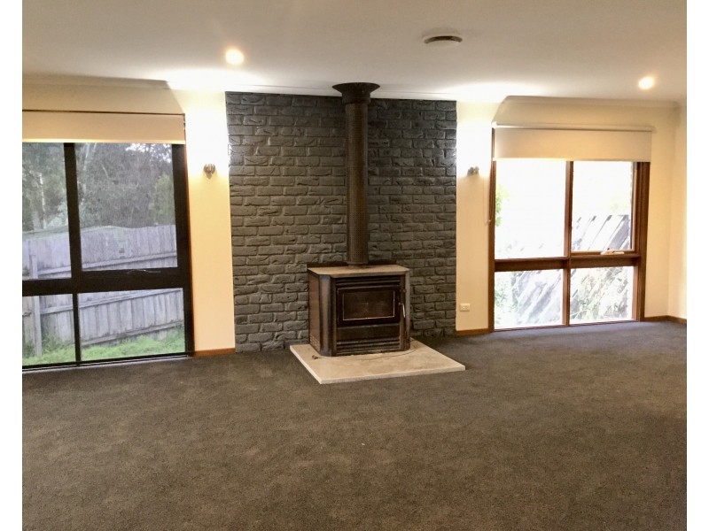 43 Affleck Street, Wandong VIC 3758