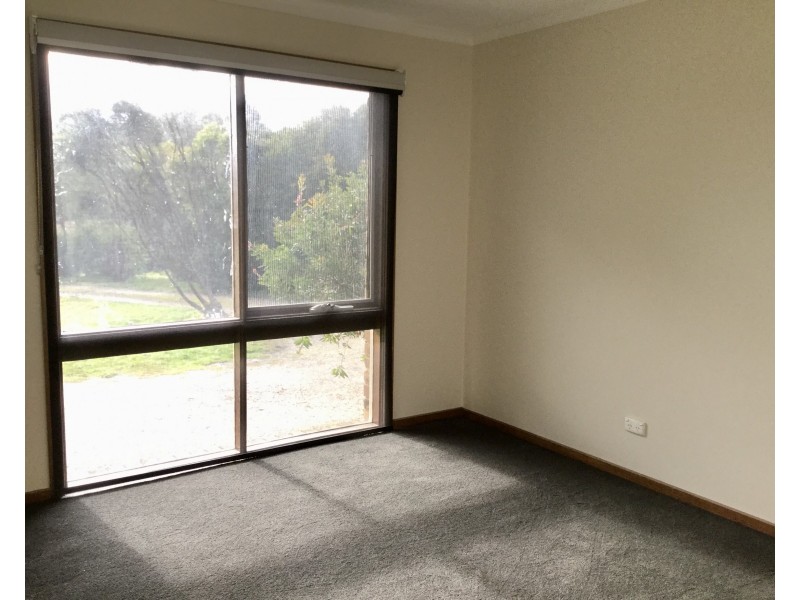 43 Affleck Street, Wandong VIC 3758