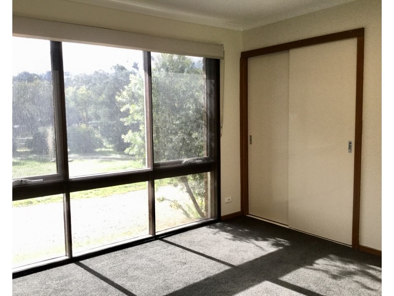 43 Affleck Street, Wandong VIC 3758