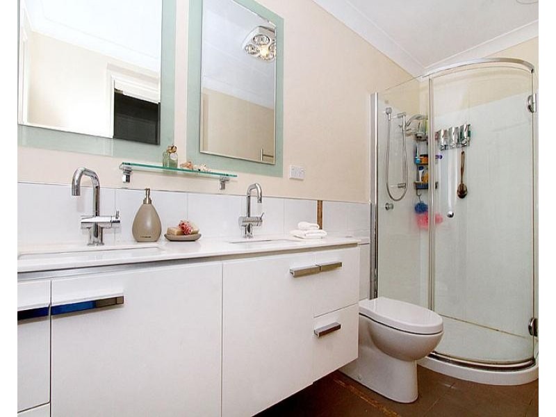 5 Ellerslie Court, Mill Park VIC 3082