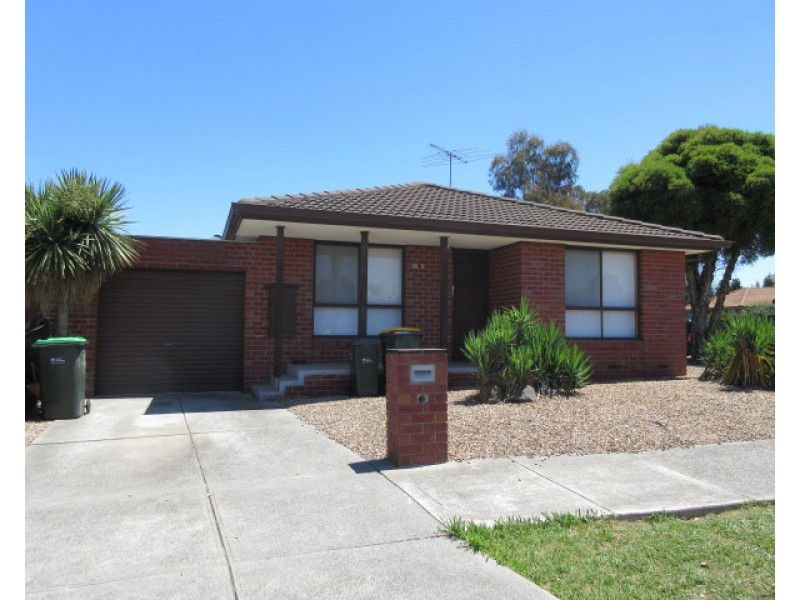 1/37 Hawkes Drive, Mill Park VIC 3082